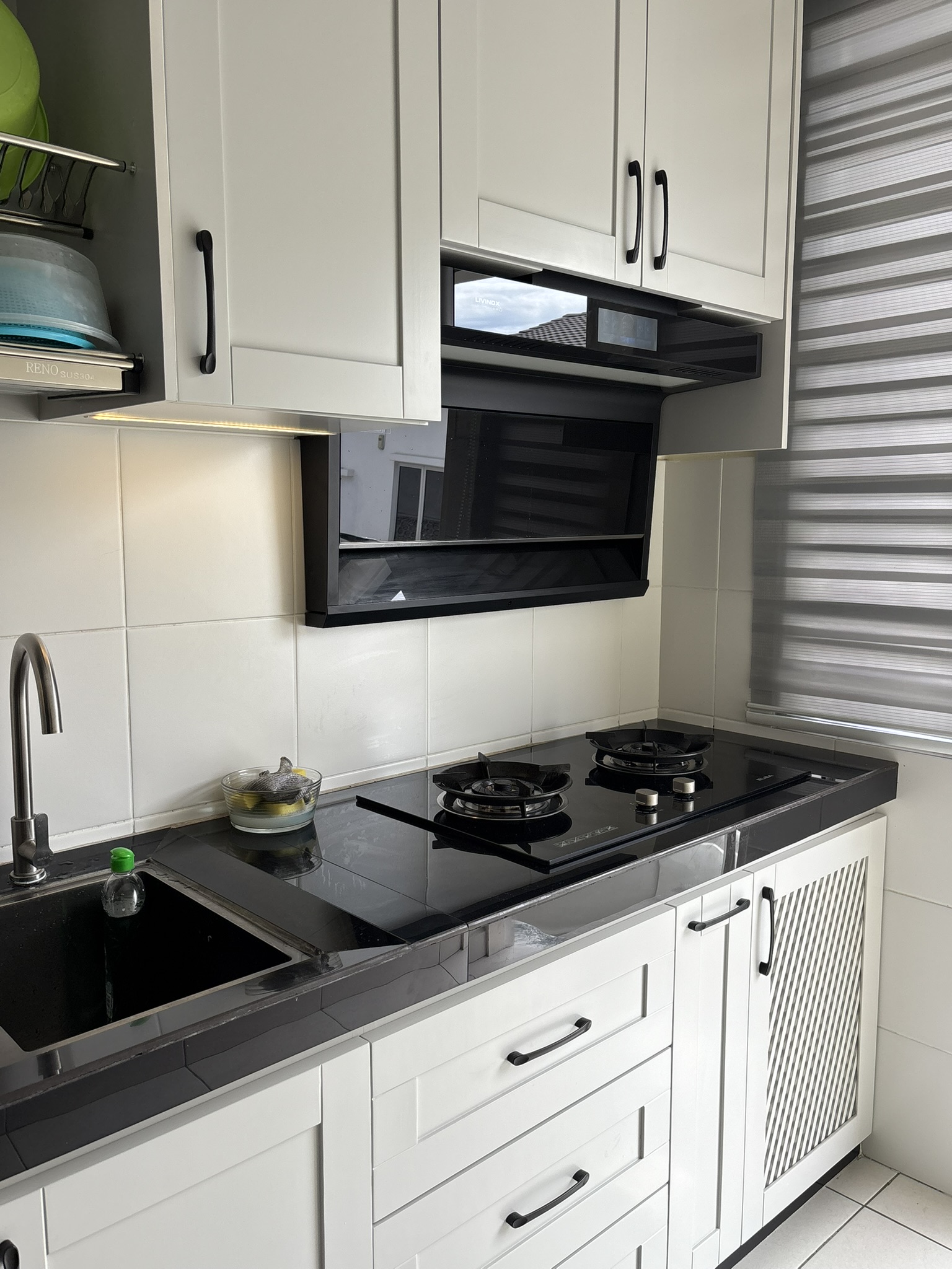 Gas Tray door with ratan Profile