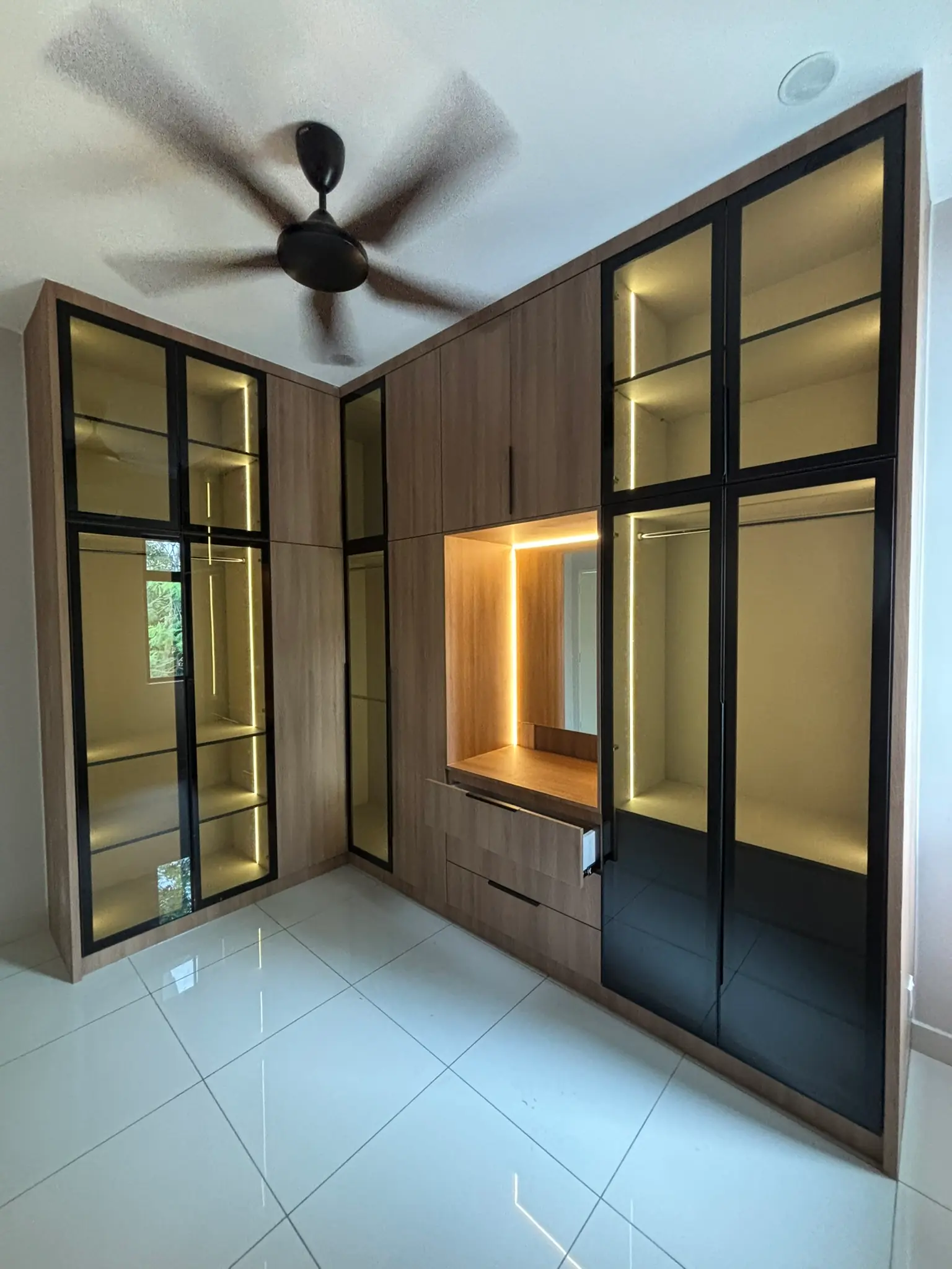 Wardrobes & Built-ins 5 Completed TSP Haus wardrobe and built-in carpentry