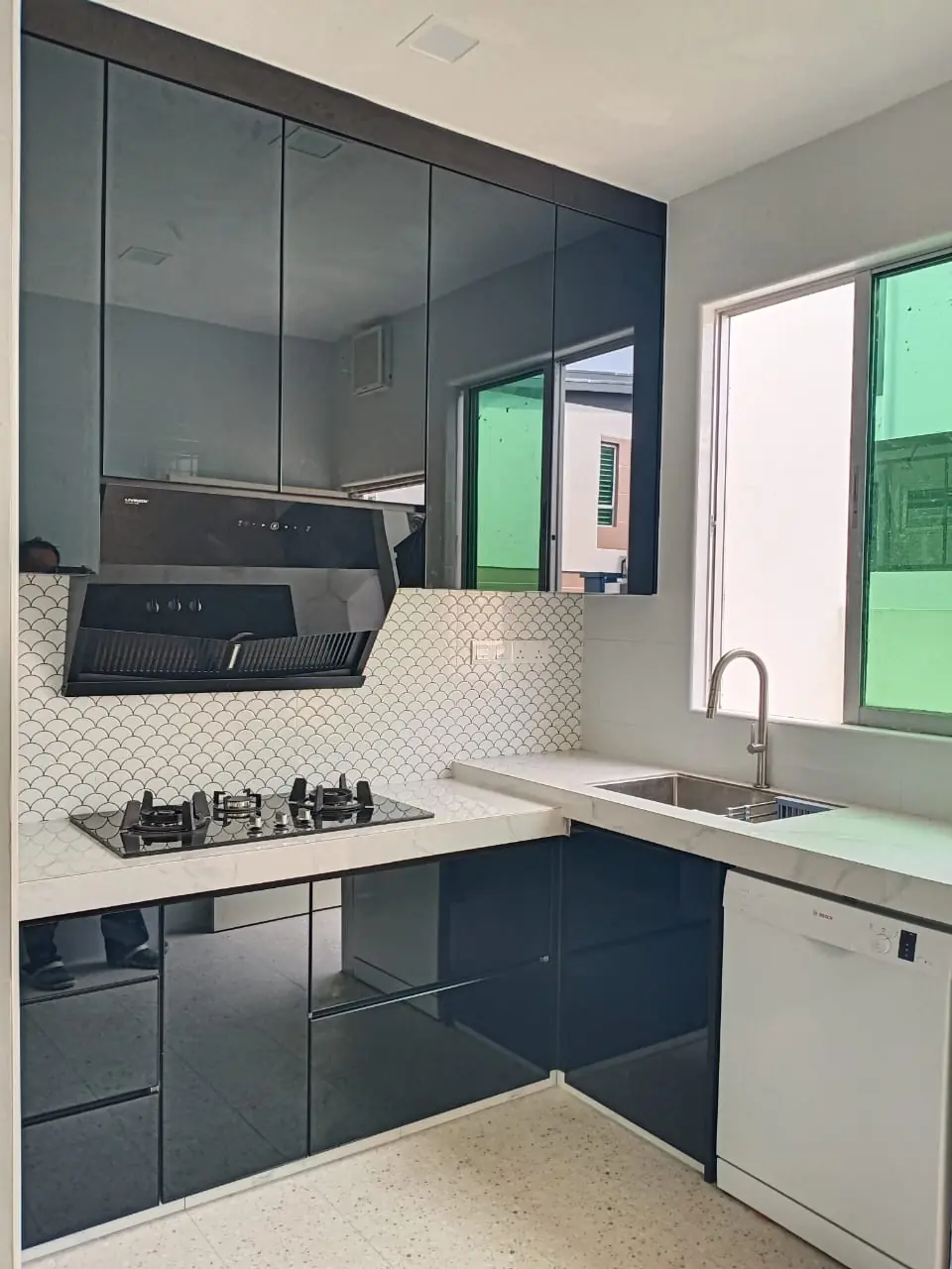 Kitchen Cabinets 1 black aluminium kitchen cabinet